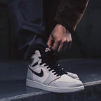 Air Jordan 1 High SB Defiant 'NYC to Paris'